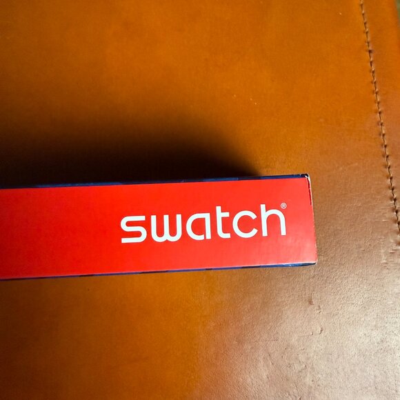 Swatch x Hodinkee Limited Edition SISTEM51 Blue Edition for HODINKEE / SUTZ404 - Picture 12 of 16